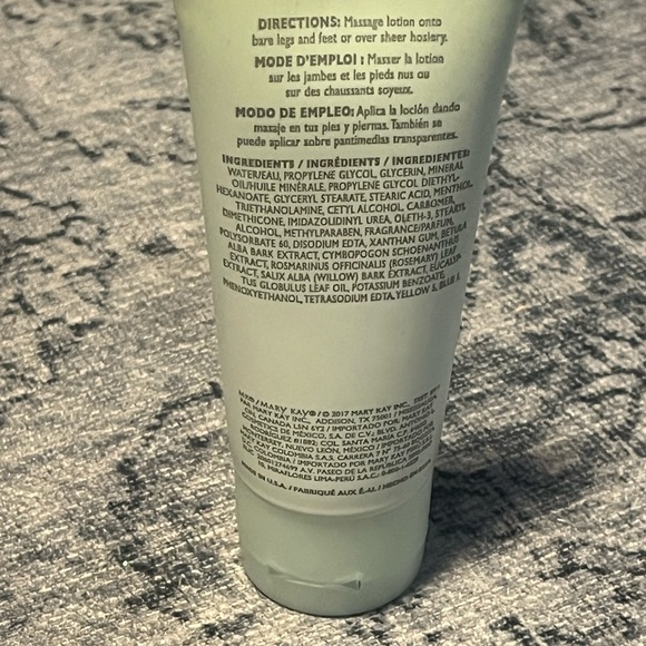 New Mary Kay mint bliss energizing lotion for feet and legs - Picture 3 of 3